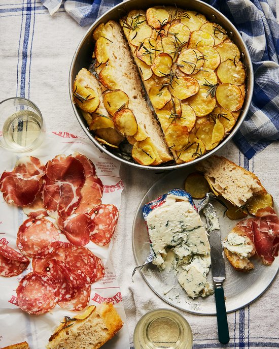 <p>
	Double Pass To See Helen Goh in Sydney and Melbourne, Plus Signed Cookbooks
</p>
