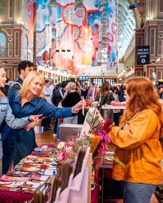 <p>
Nab Your Free Ticket to the Big Design Market
</p>
