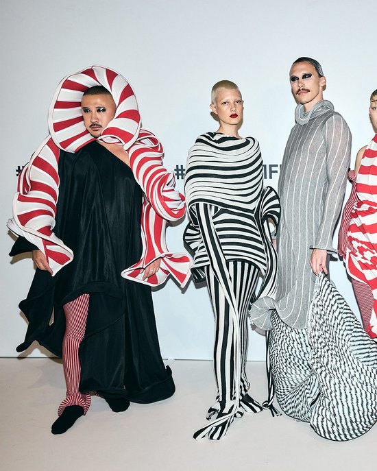 <p>
	Vault: Win Premium Tickets to the PayPal Melbourne Fashion Festival&rsquo;s Top Runways
</p>
