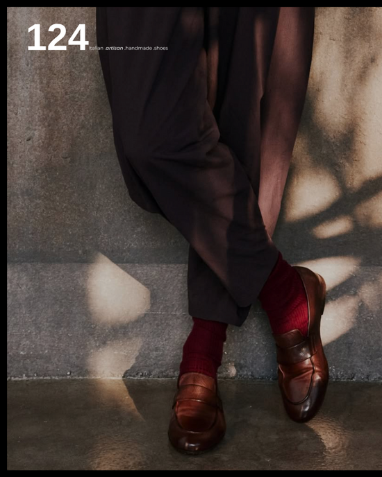 <p>
	Win $500 To Spend at 124 Shoes
</p>
