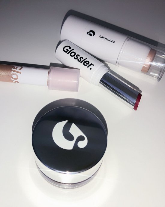Broadsheet Access Invites You to the Glossier Launch With Mecca