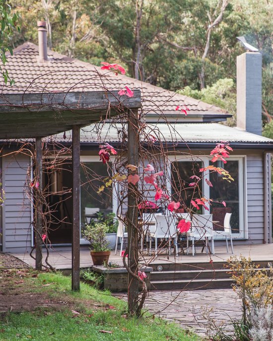 <p>
	Win a Red Hill Getaway To Elsewhere Cottage, Plus a Private Chef Dinner
</p>
