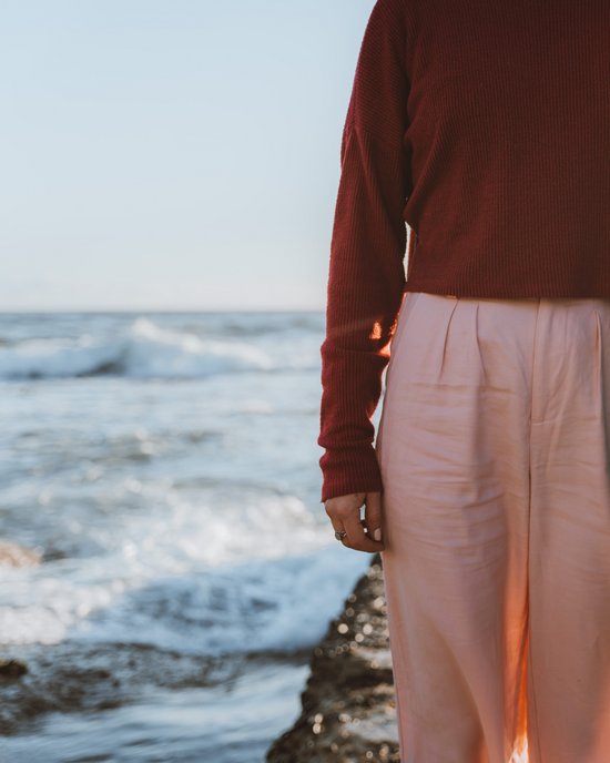 <p>
	Win a Fieldbar Cooler Box and Keep Your Champers Chilled in Style
</p>
