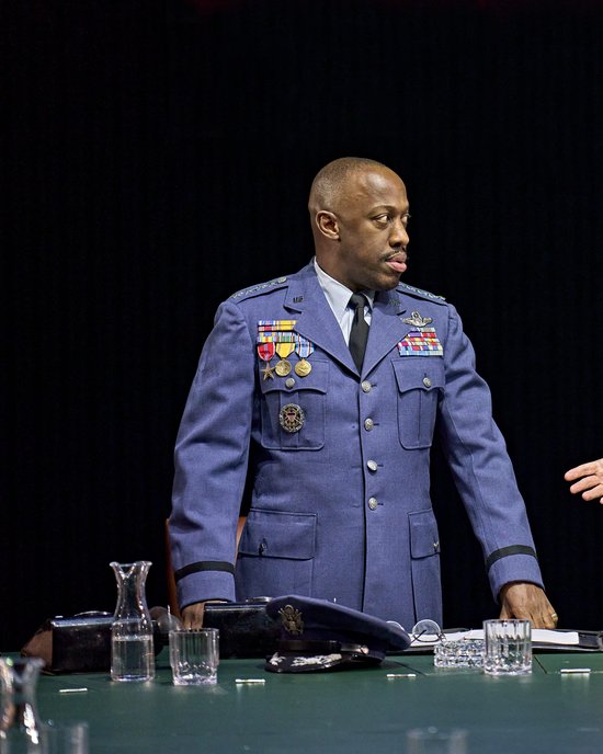 <p>
Score In-Season Double Passes to Dr Strangelove, a National Theatre Production
</p>